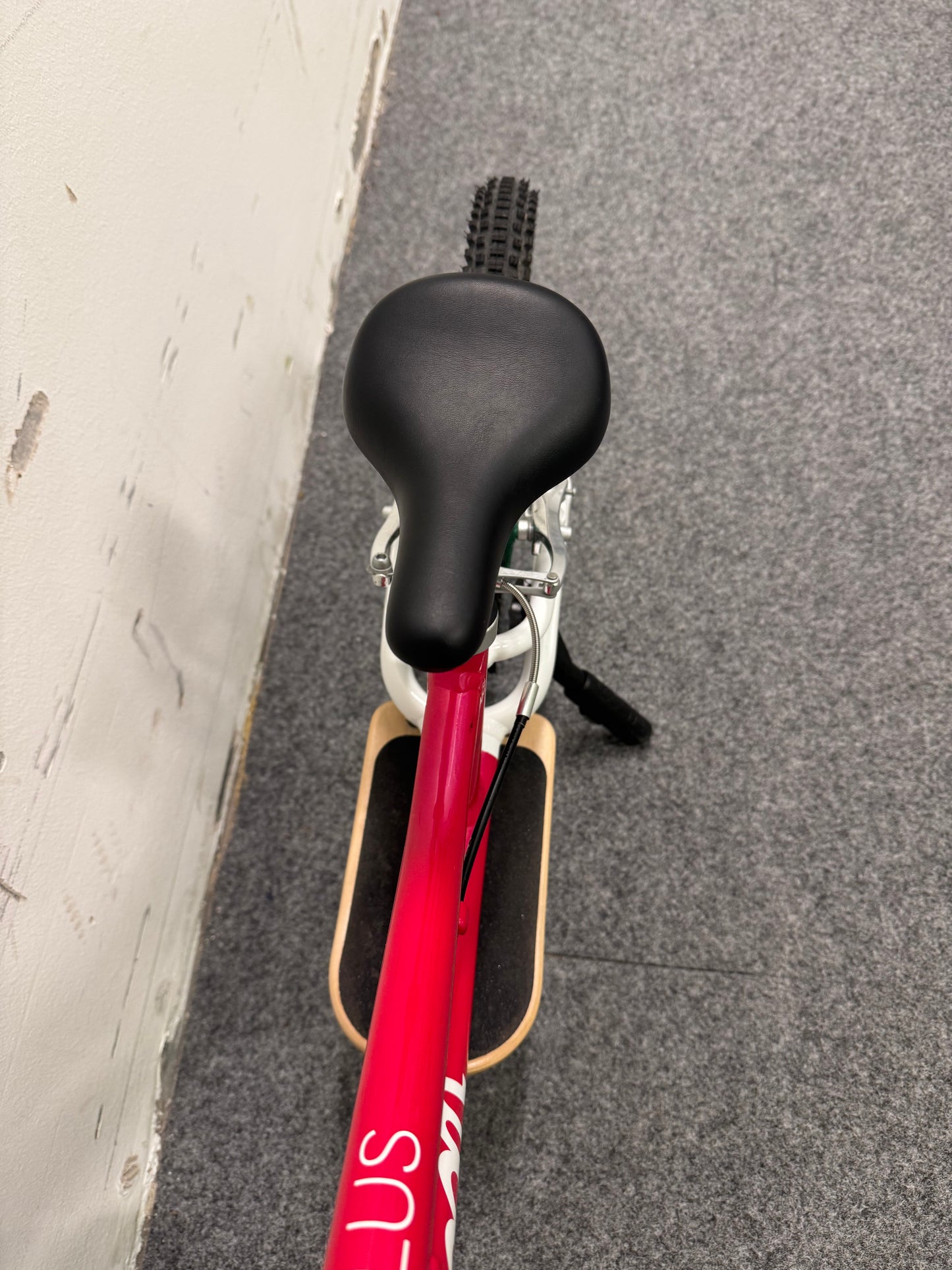 Woom Go 1 Plus (Renoveret)